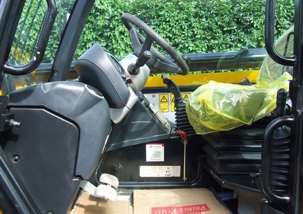 Ładowarka Teleskopowa JCB 535-95 z roku 2010 — zdjęcie 3