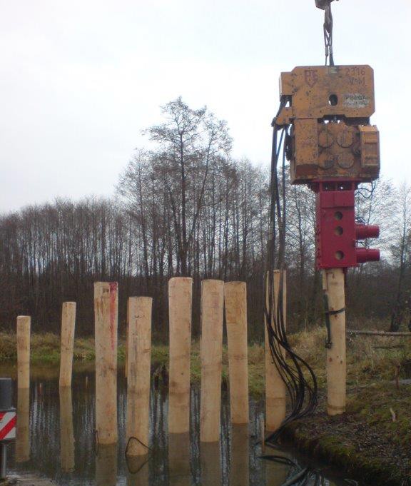 Używany zacisk do pali pełnych PVE 120T40 — zdjęcie 3
