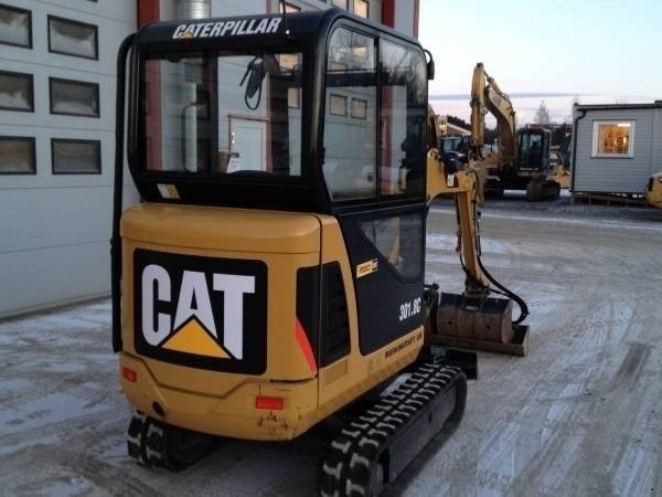 Caterpillar 301.8 Minikoparka — zdjęcie 4
