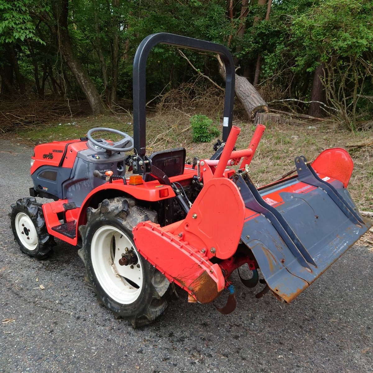 Traktor Mitsubishi GF16 | 4x4 | Diesel | Gotowy do pracy — zdjęcie 3