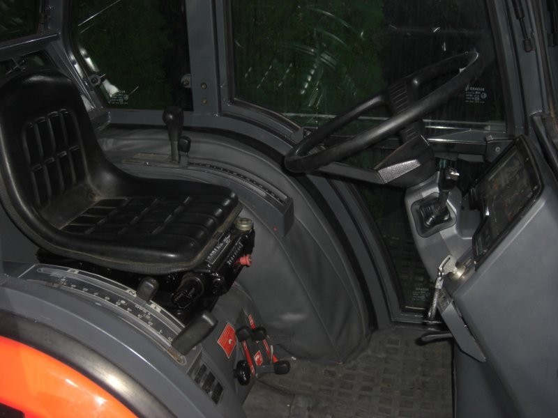 Kubota ST30 Kabina  (Iseki , John Deere) — zdjęcie 2