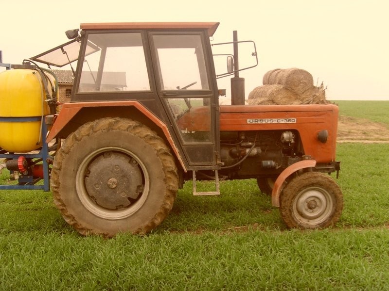 Ciągnik Ursus C4011 — zdjęcie 3