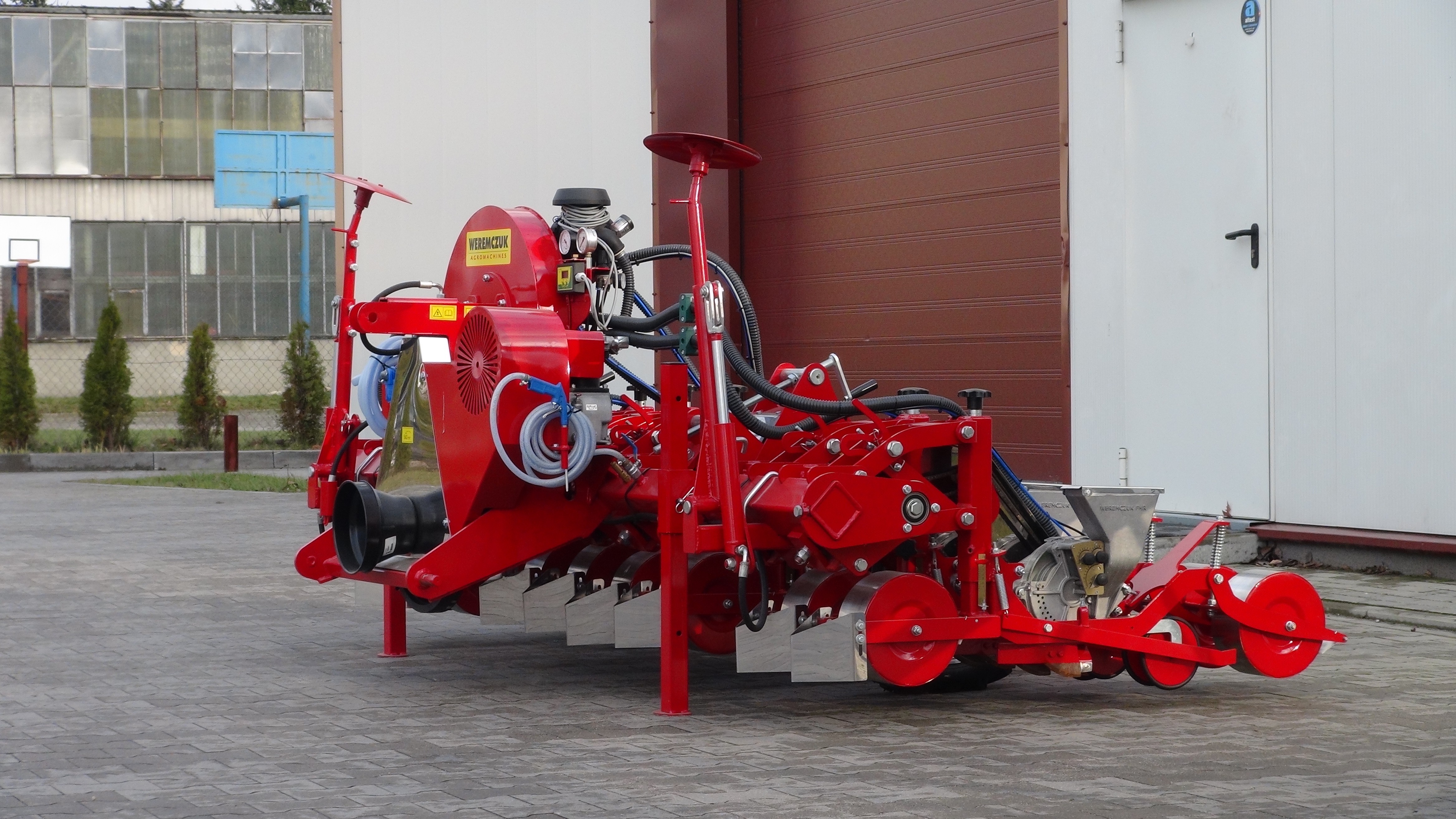 WEREMCZUK MAX PNEUMATIC Siewnik pneumatyczny — zdjęcie 2