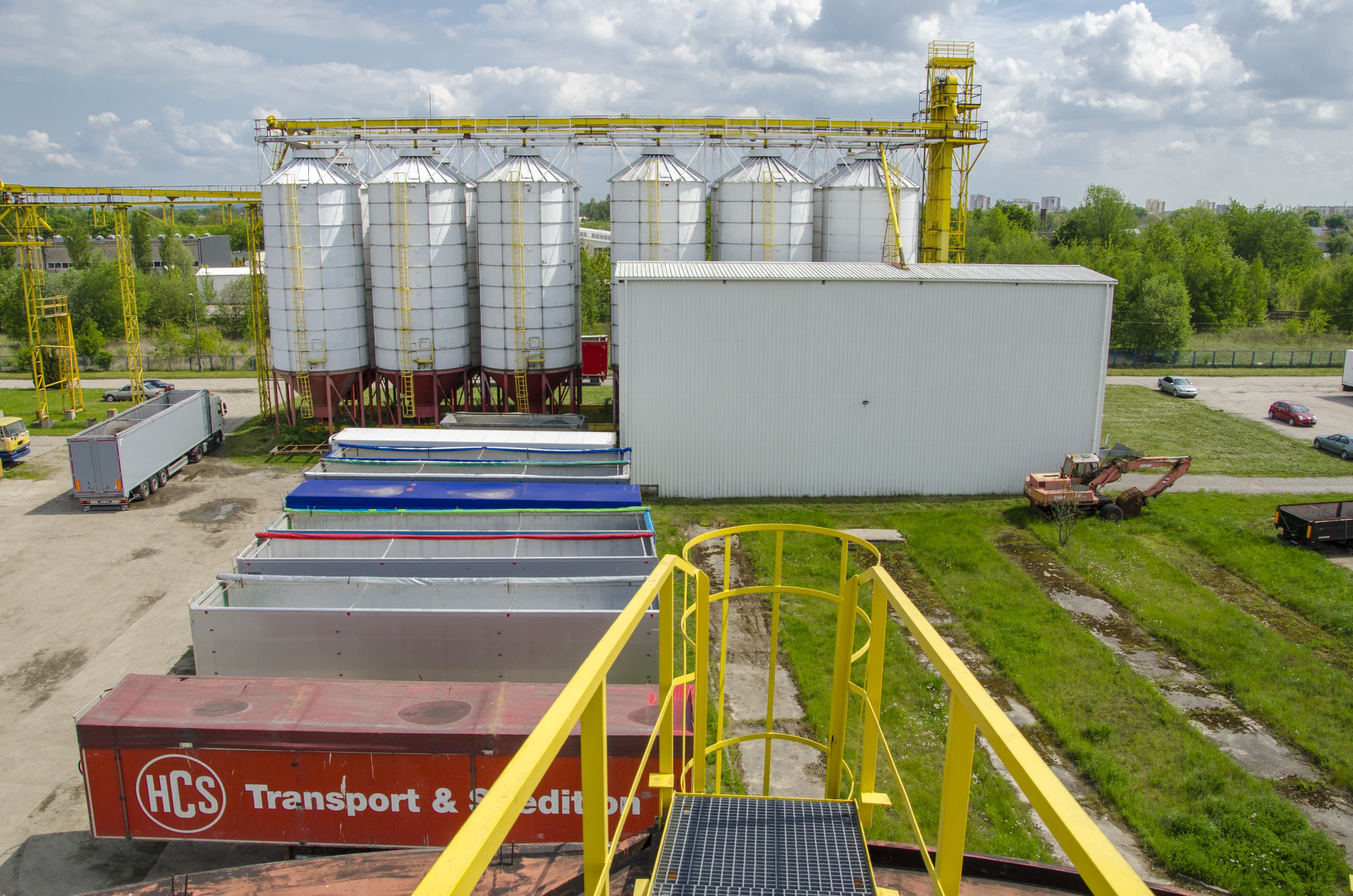 Silosy stożkowe 3600 m3 - 12 sztuk wraz z linią transportową — zdjęcie 2