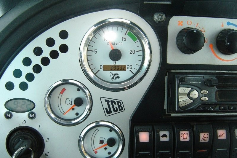 SUPER CENA--------------JCB 3CX CONTRACTOR 2005rok — zdjęcie 2