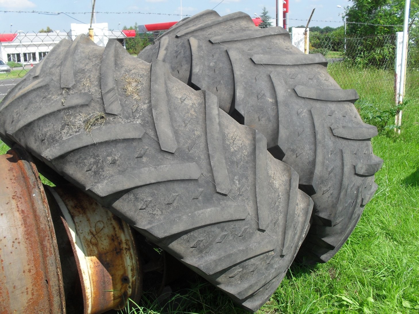 Kleber 600 - 600/65R38 — zdjęcie 1