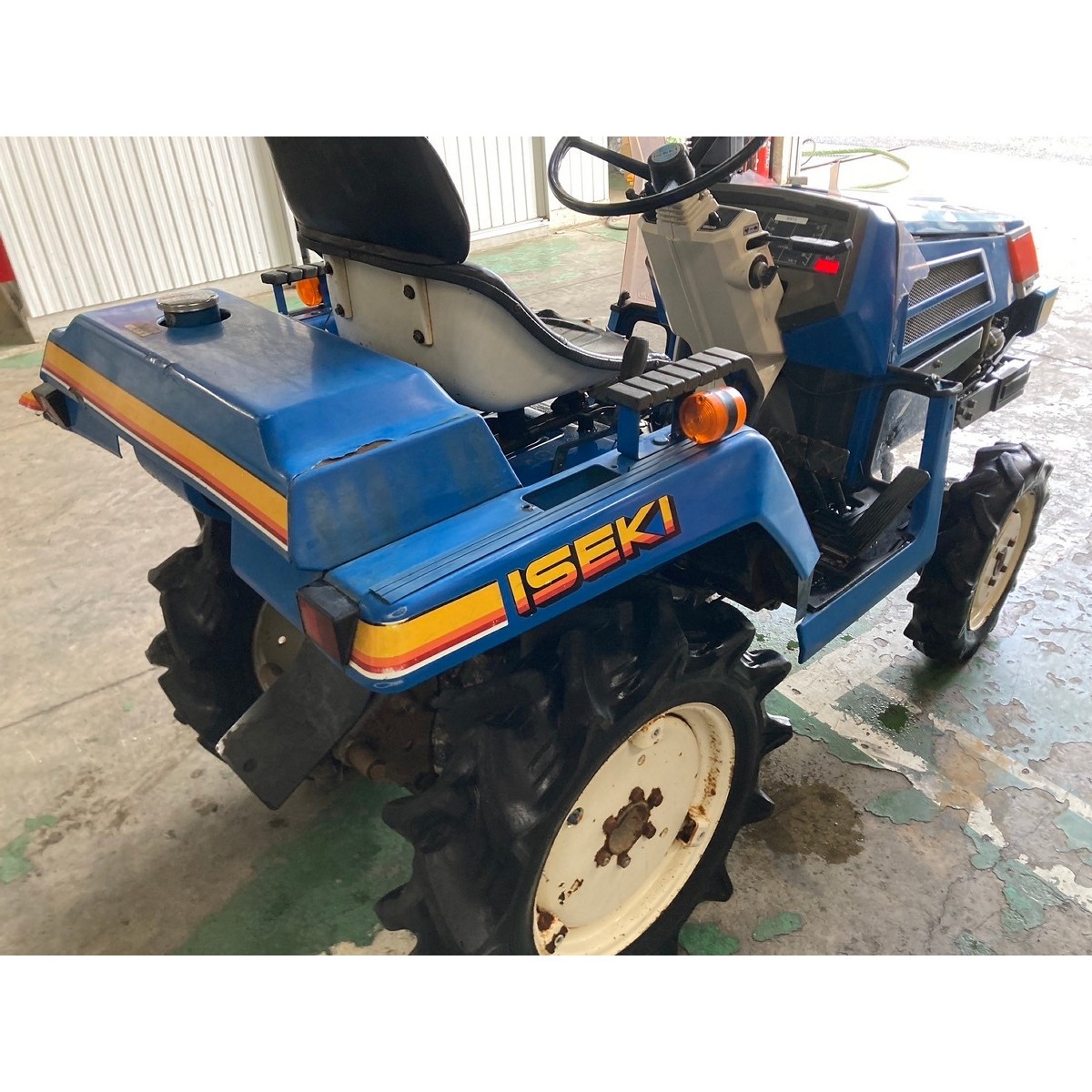 Traktor Iseki TU140F | Traktor 14KM z Japonii | Gotowy od ręki  — zdjęcie 3