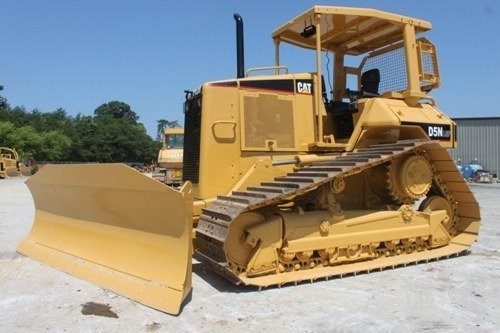Caterpillar D5N LGP — zdjęcie 1