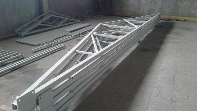 Konstrukcja stalowa hali 10x20x4 m — zdjęcie 1