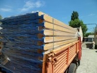 Ukraina,Kijow.Skup szalunkow,sprzetu budowlanego — zdjęcie 2