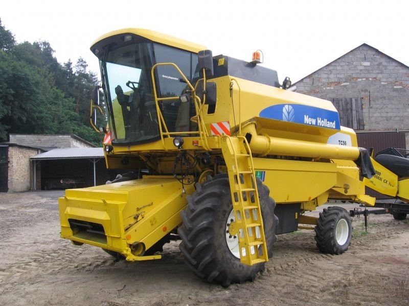 NEW HOLLAND TC 56 — zdjęcie 1