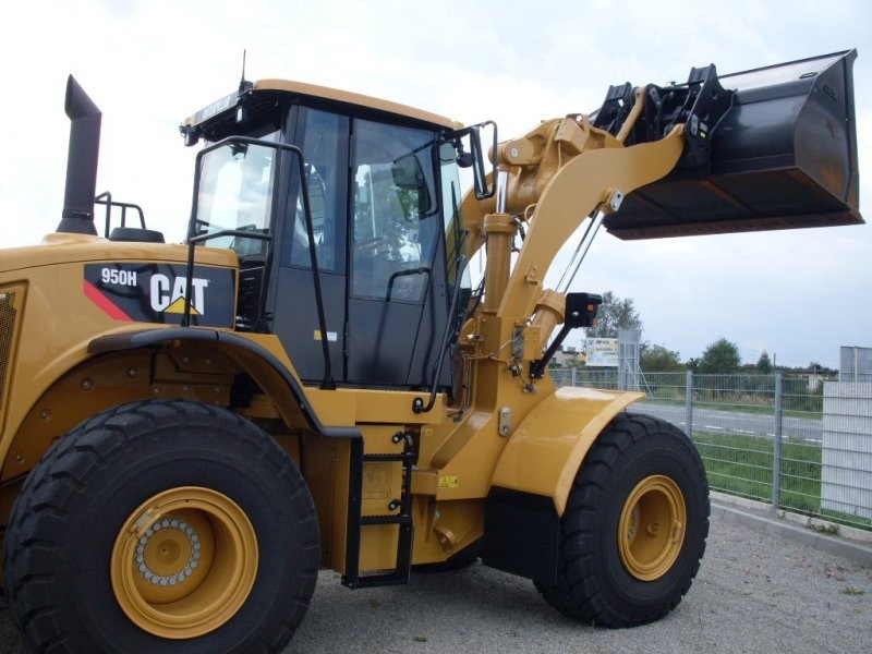 Ładowarka kołowa Caterpillar 950 H - nowa — zdjęcie 1