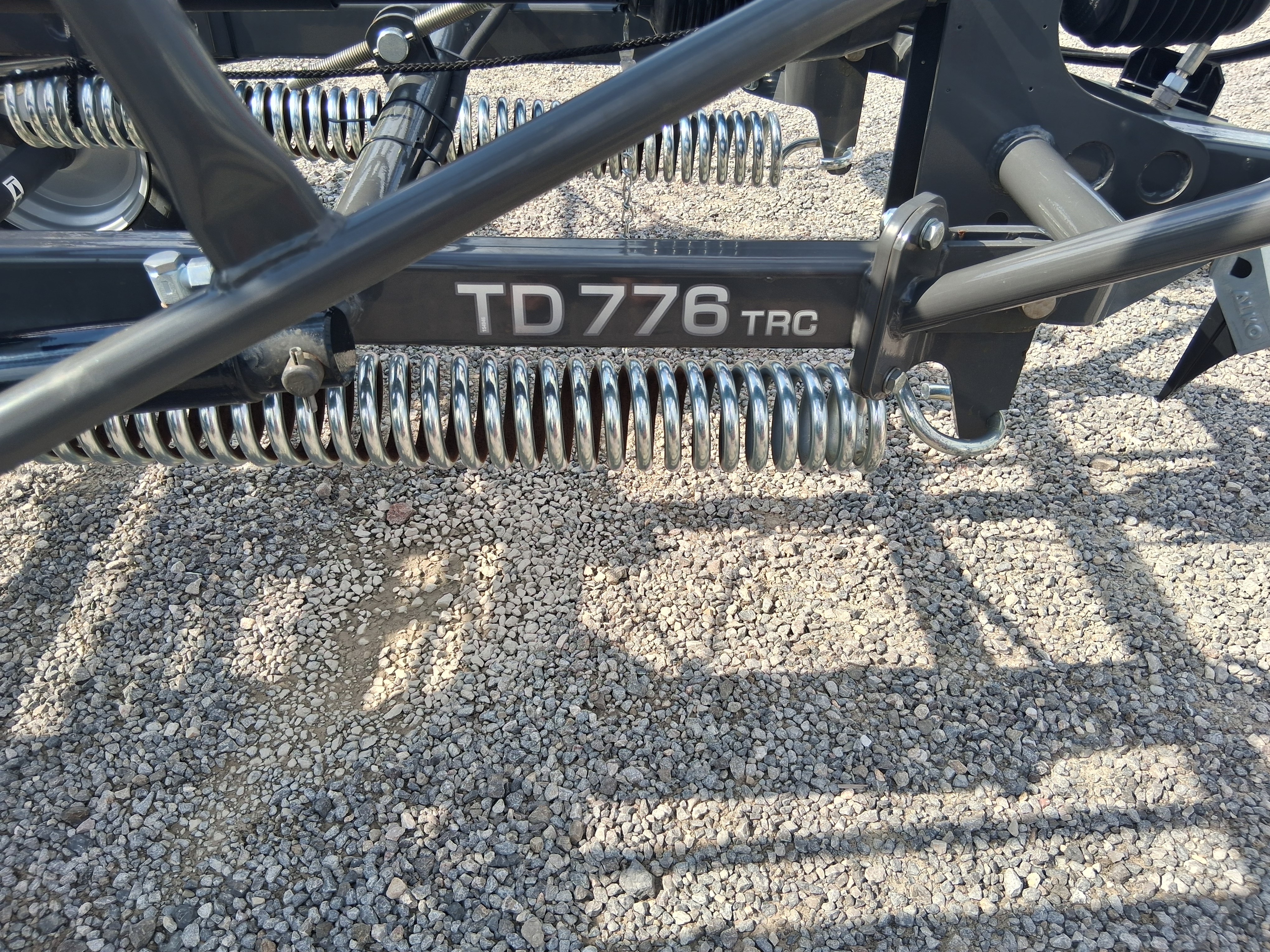 Przetrząsacz Massey Ferguson TD 779 TRC — zdjęcie 4
