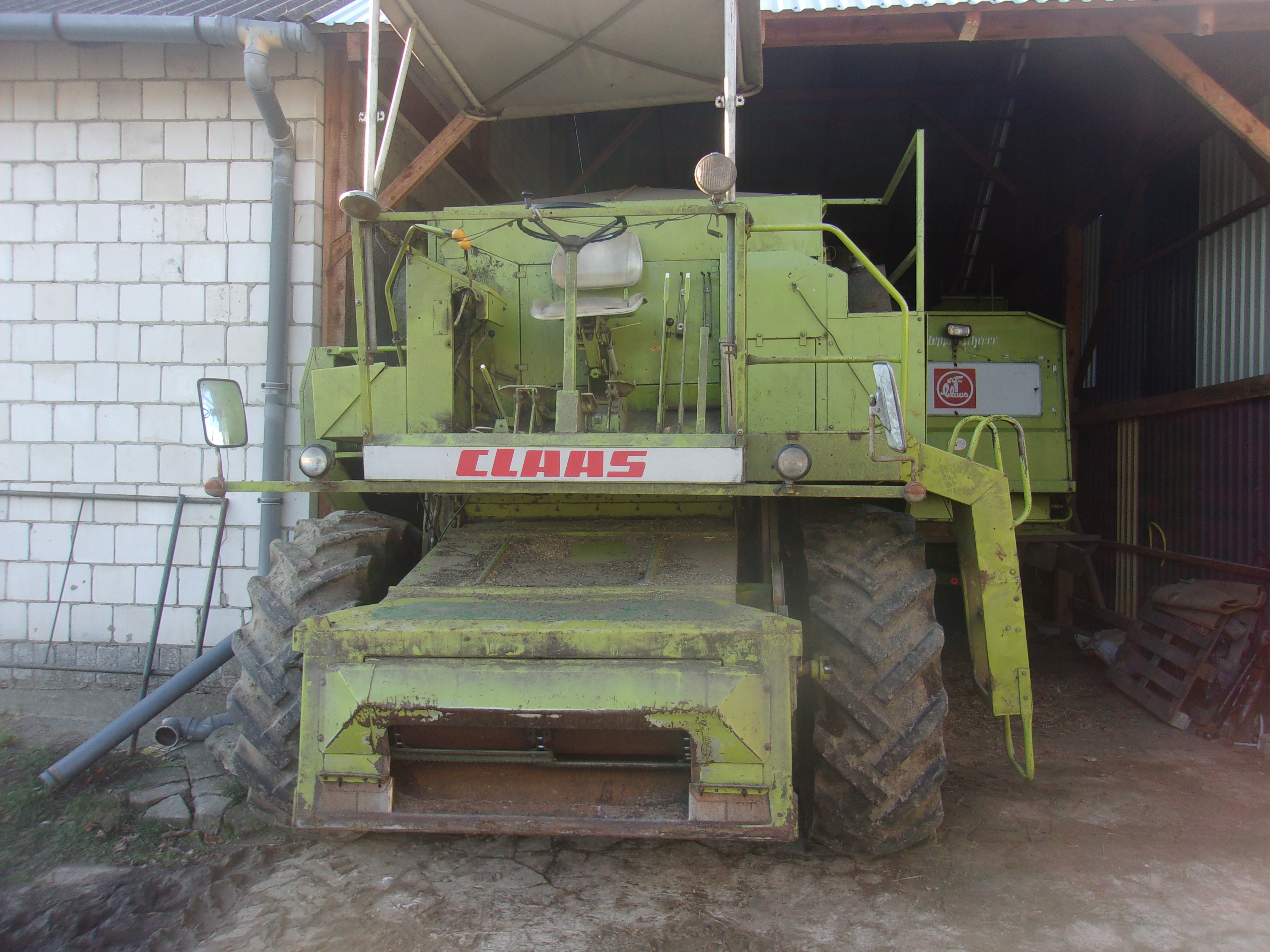 kombajn zbożowy claas dominator 80