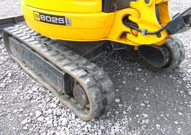 .Mini koparka JCB 8025 ZTS z roku 2008. — zdjęcie 3