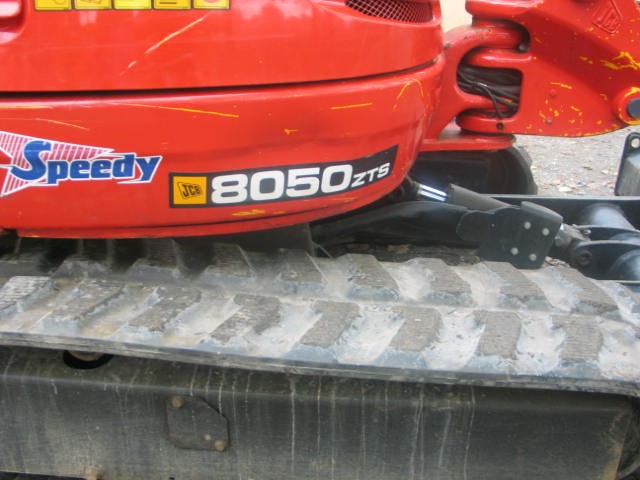 JCB 8050 CTS z 2013 roku - koparkikrakow.pl  — zdjęcie 4