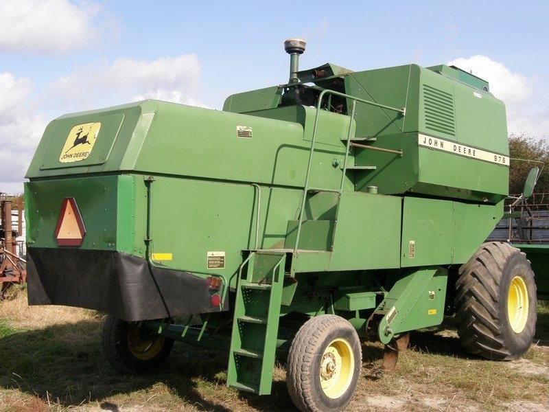 Sprzedam kombajn zbożowy John Deere 975 — zdjęcie 2