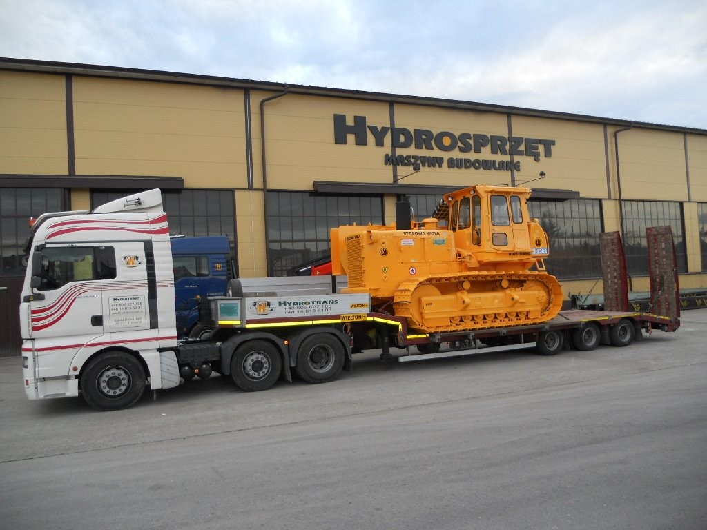 Transport maszyn budowlanych, koparek, spycharek — zdjęcie 2