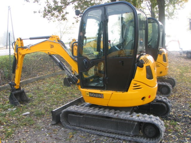 Koparka JCB 8025 ZTS z 2008 roku - tanio — zdjęcie 1