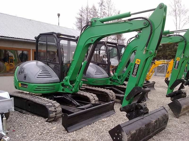 JCB 8052 ZTS 2006 rok 5,2t - midi koparka — zdjęcie 2