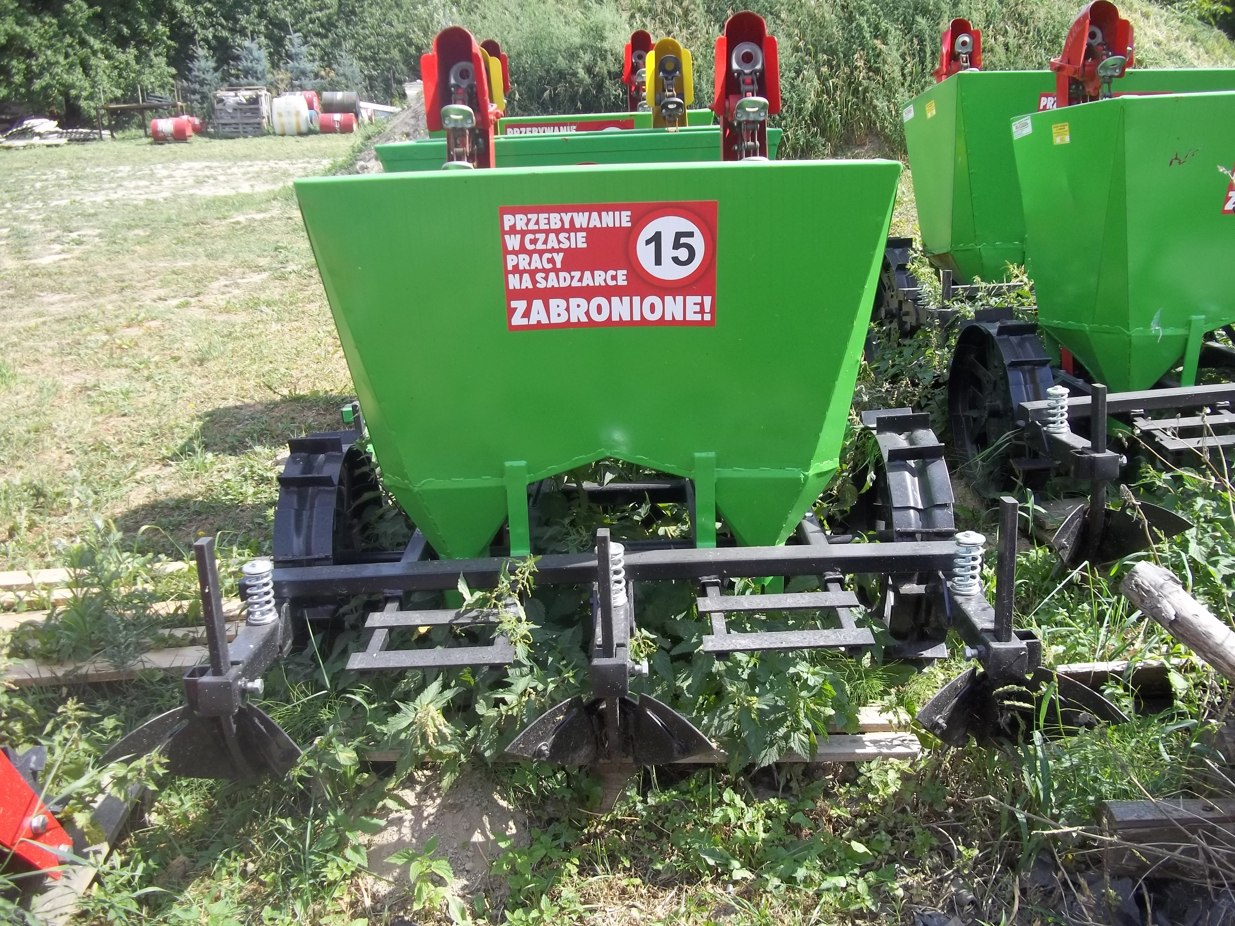 Sadzarka dwurzędowa do ziemniaków, WYPRZEDAŻ! Bomet z dozownikiem. — zdjęcie 2