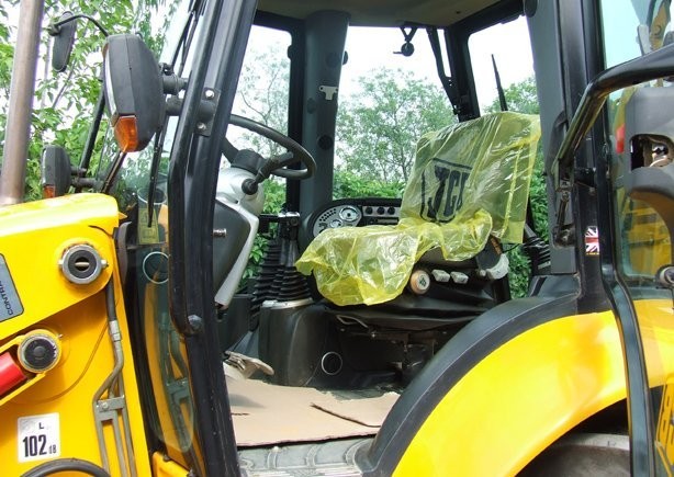 JCB 3CX Contractor z roku 2007 /Torquelock — zdjęcie 1