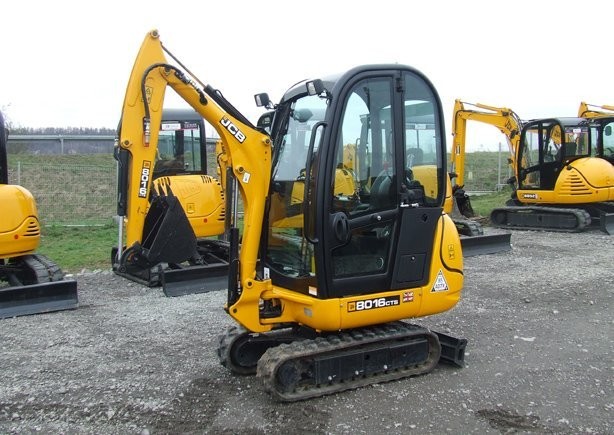 Minikoparka gąsienicowa JCB 8016 CTS- demo.. — zdjęcie 3