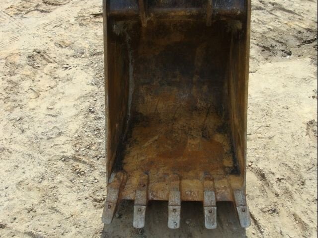 Komatsu PC78MR — zdjęcie 5