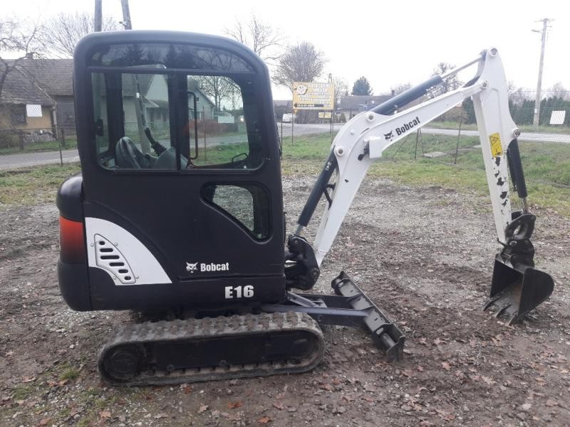 Bobcat E16 2014 rok - mini koparka — zdjęcie 7