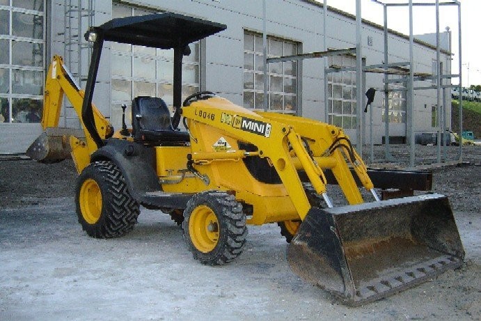 JCB Mini CX mini koparkoładowarka. STAN IDEALNY — zdjęcie 1