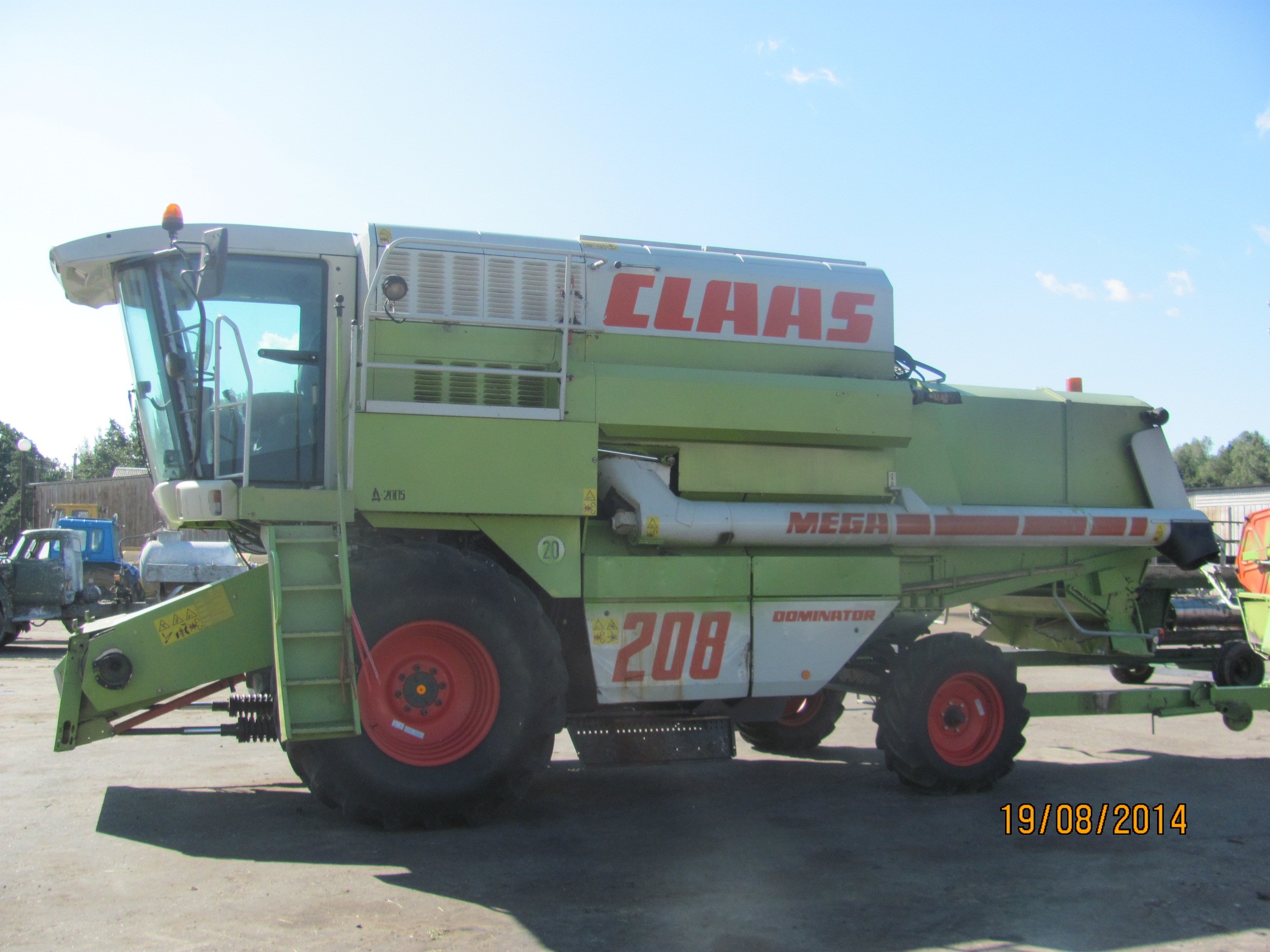 Mega Claas 208 - 2001 rok — zdjęcie 1
