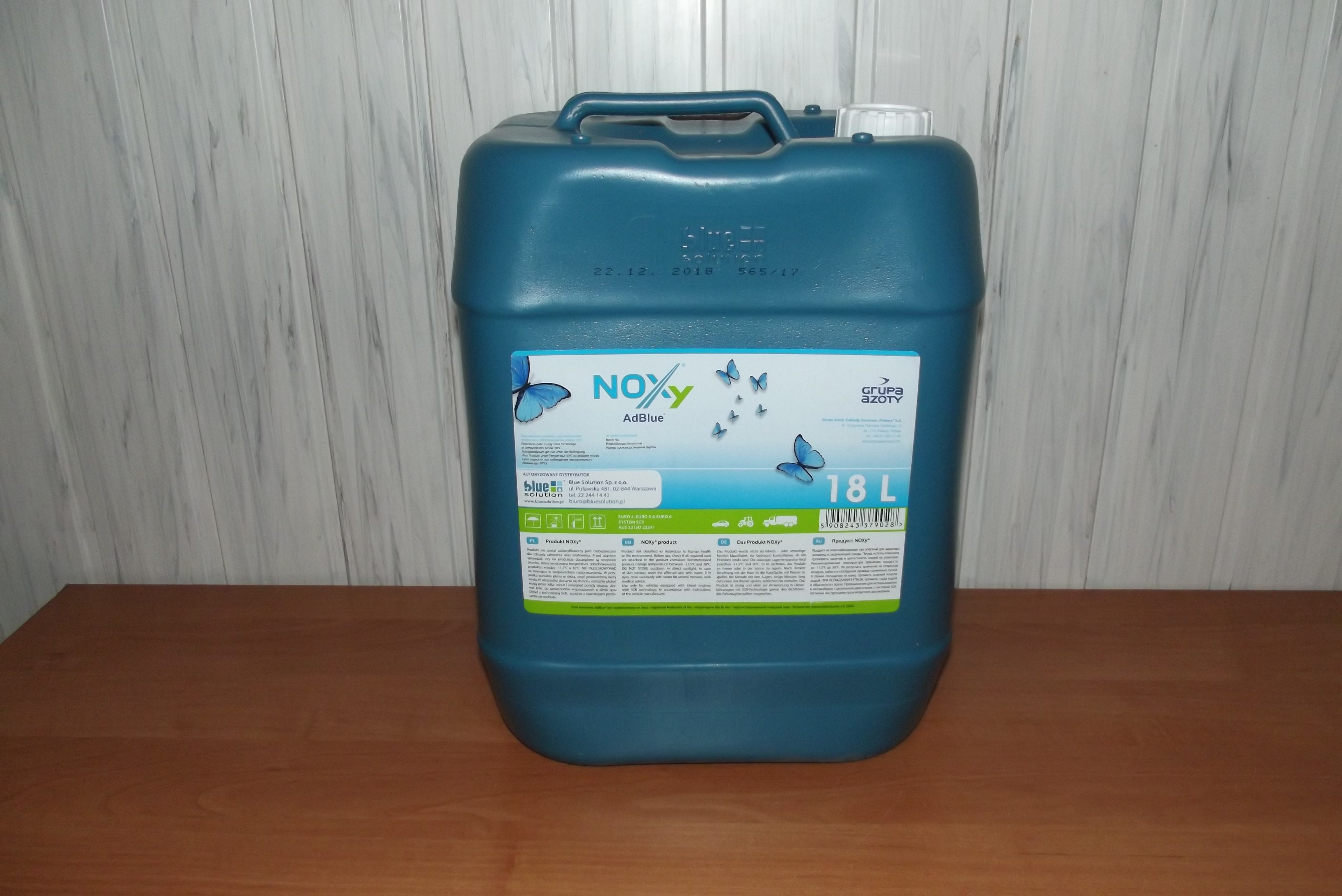 Ad Blue pojemnik 18 l. Grupa Azoty.    — zdjęcie 1