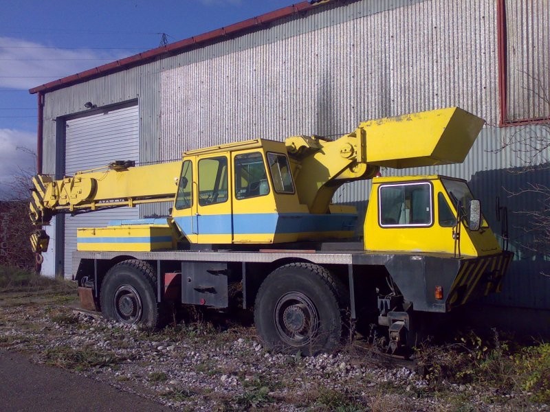 Dźwig samojezdny P&H WS-250M- 25 ton — zdjęcie 1