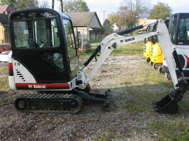 Sprzedam Bobcat E16 2013 - koparkikrakow.pl — zdjęcie 4