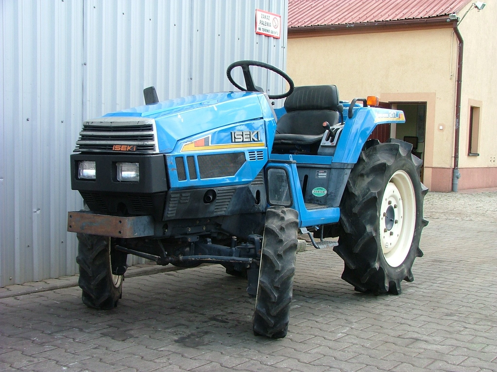 Iseki TU  227 Landhope - 1996 — zdjęcie 3