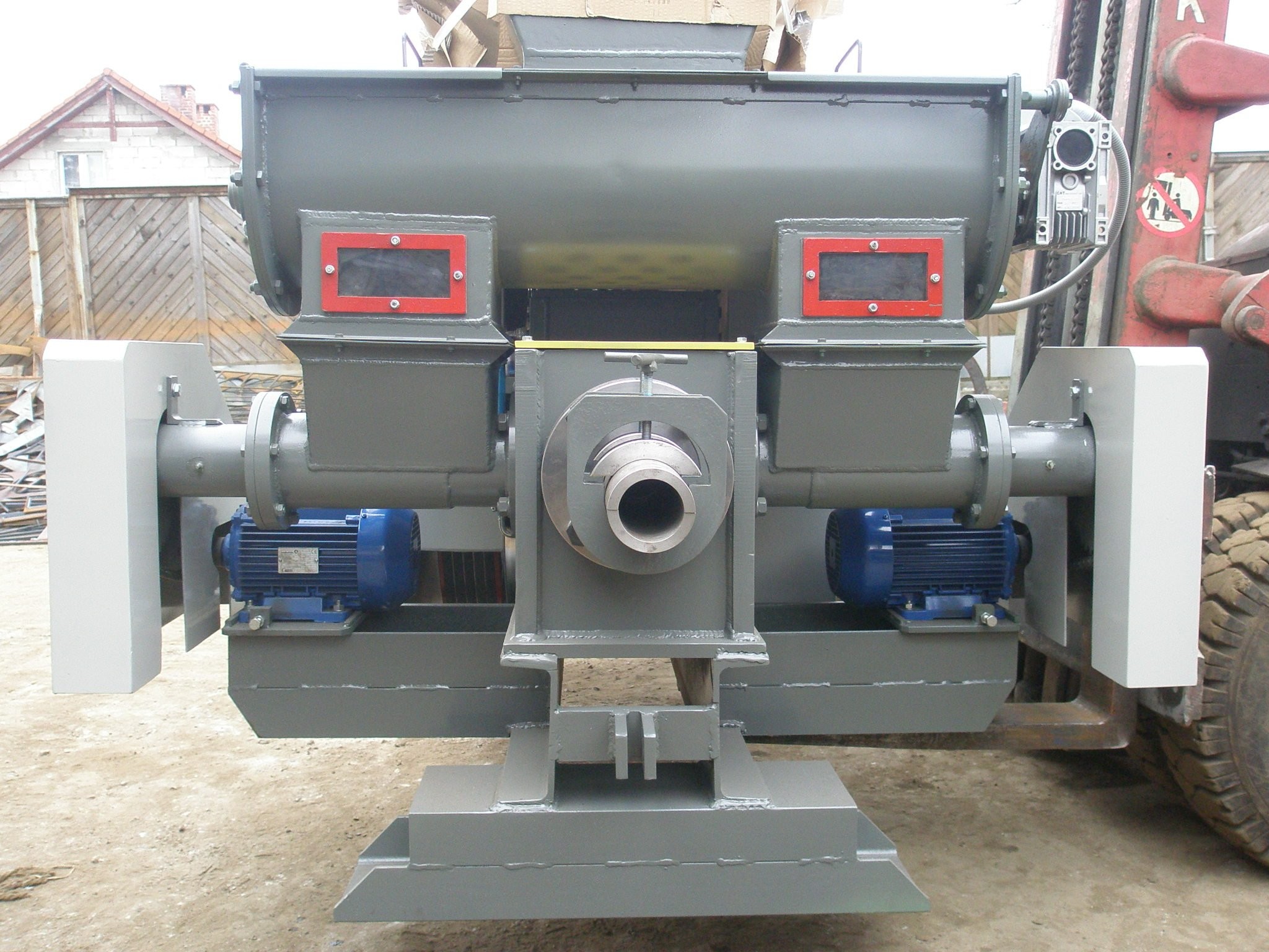 briquette press
