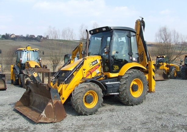 JCB 3CX Contractor z roku 2008 — zdjęcie 1