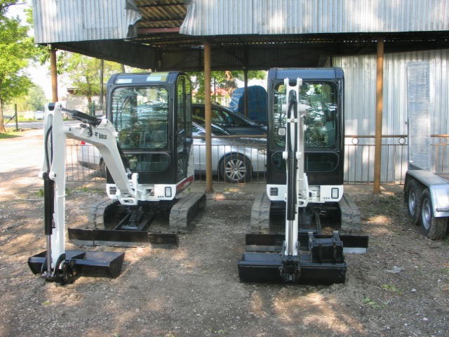 Sprzedam koparki Bobcat E16 z 2010 i 2013 roku — zdjęcie 4