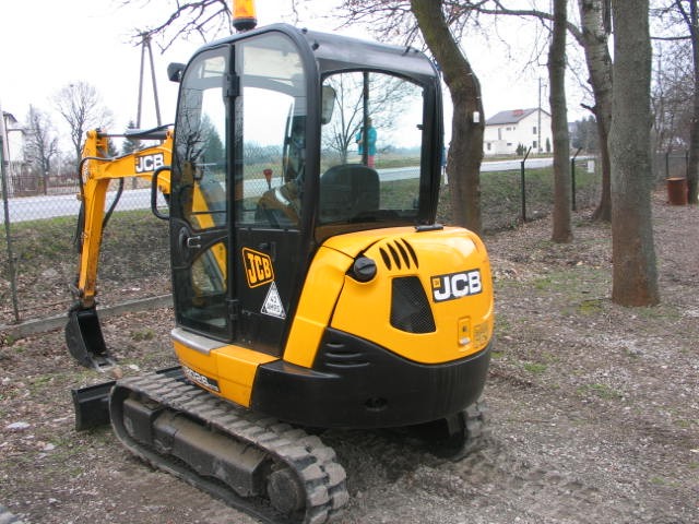 Koparka / minikoparka JCB 8026 CTS z 2013 roku — zdjęcie 4