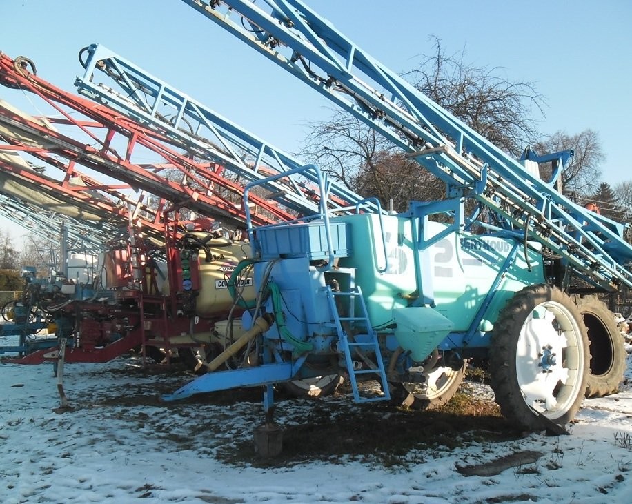 Hardi OPRYSKIWACZ BERTHOUD MACK 32 (RAU KRUKOWIAK EVRARD ) - 1996 - 32 — zdjęcie 1