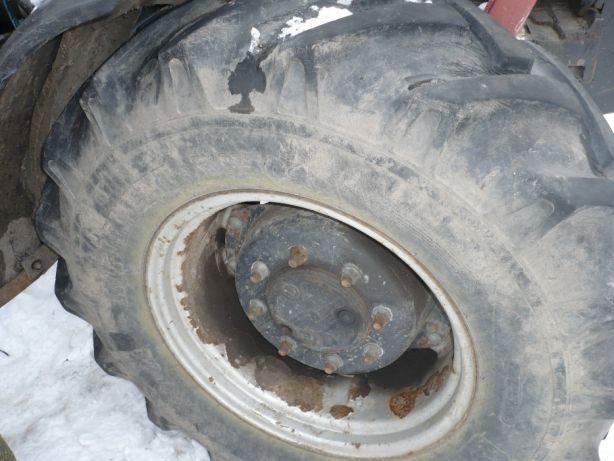 Opony.kompletne Koła 15,5/80r24 400/80r24 Case 5120,5130,5140,5150 — zdjęcie 1