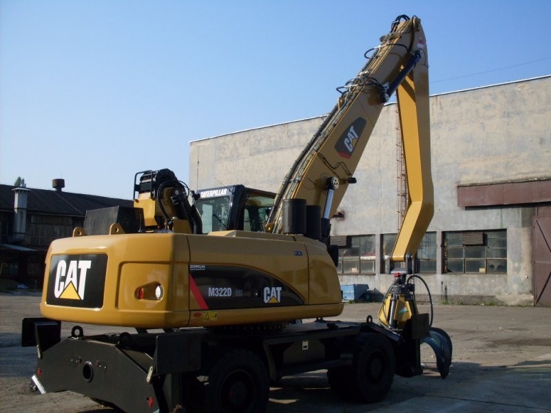 Maszyna do przeładunków Cat 322 D MH — zdjęcie 2