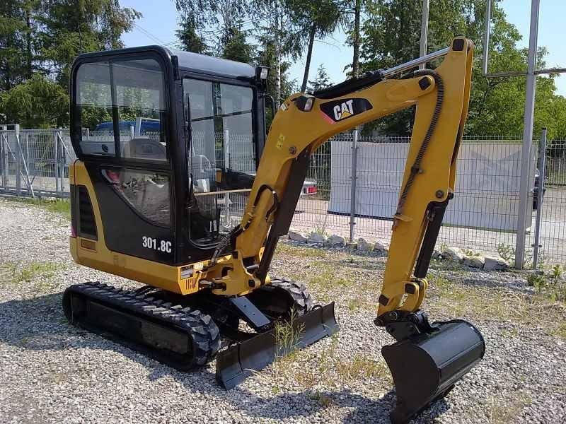 Koparka / Minikoparka CAT 3018 --- rocznik: 2008 — zdjęcie 3