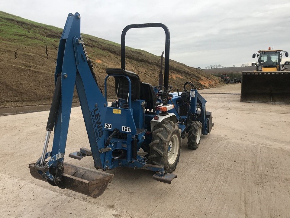 New holland I2/20 + ładowacz czołowy — zdjęcie 4