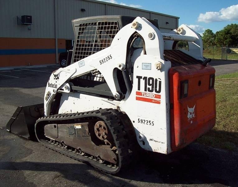 Bobcat T190 — zdjęcie 1