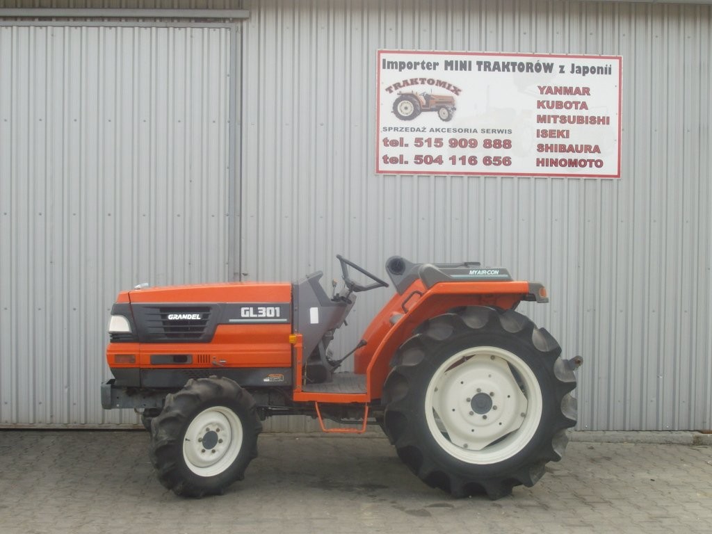 Mini traktor Kubota GL301, Klimatyzacja, 4x4, 31KM — zdjęcie 3