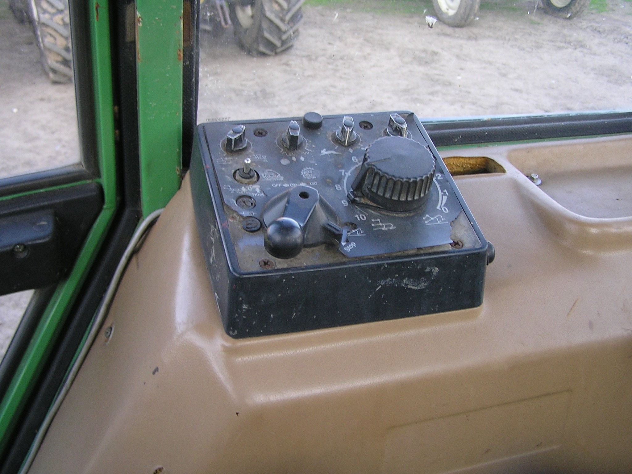 Fendt Farmer 308 LSA - 1990 — zdjęcie 4