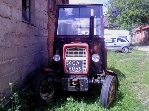 SPRZEDAM Ursus C-330 1978 r., po kap. remoncie — zdjęcie 2