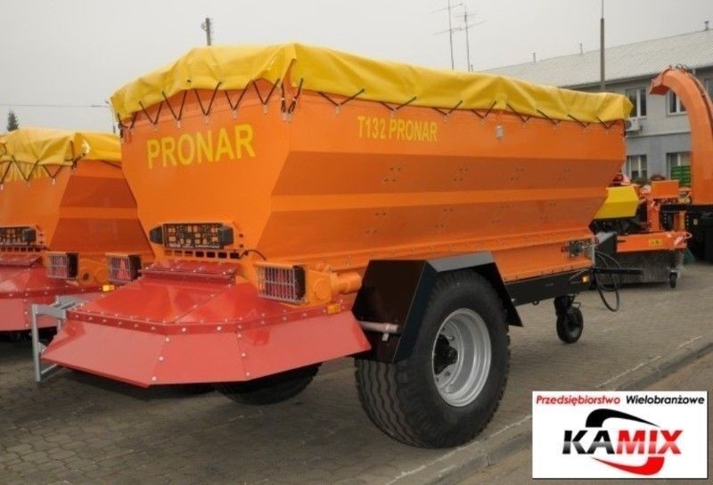 Posypywarka T130 PRONAR — zdjęcie 1