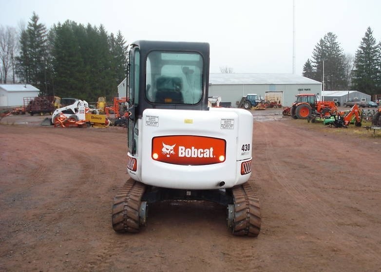 Bobcat 43O Mini-koparka — zdjęcie 5